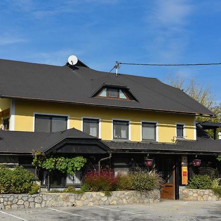 Hotel Gostilna Vovko ノヴォ メスト エクステリア 写真